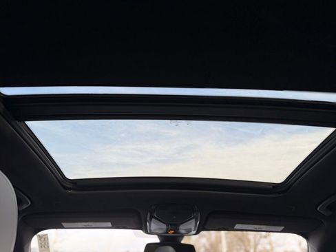 Used 2023 BMW X5 xDrive40i w/ M Sport Package image 58