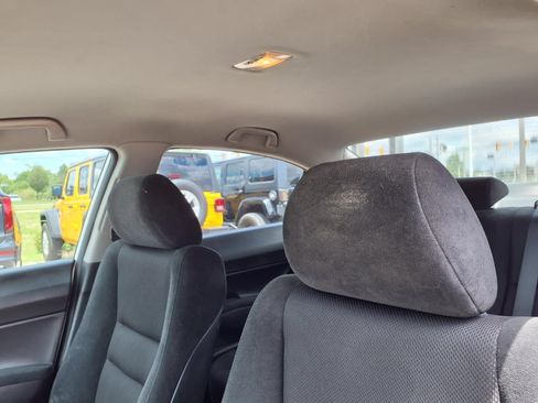 Used 2010 Honda Civic LX-S image 18
