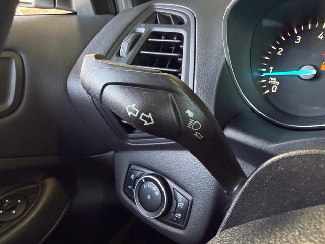 Used 2017 Ford Escape SE AWD/4WD image 25