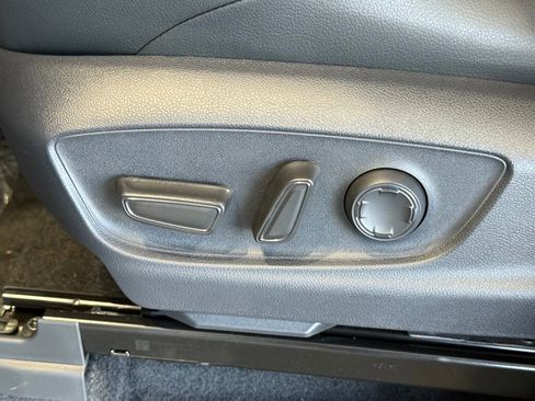 New 2026 Toyota Tacoma TRD Off-Road image 17