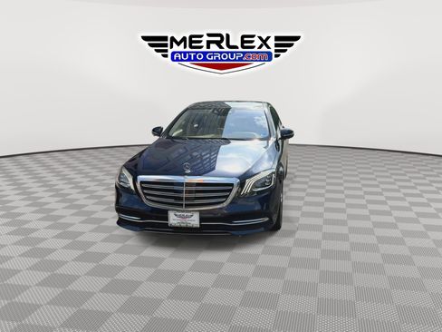 Used 2018 Mercedes-Benz S 560 4MATIC Sedan w/ Premium Package image 3