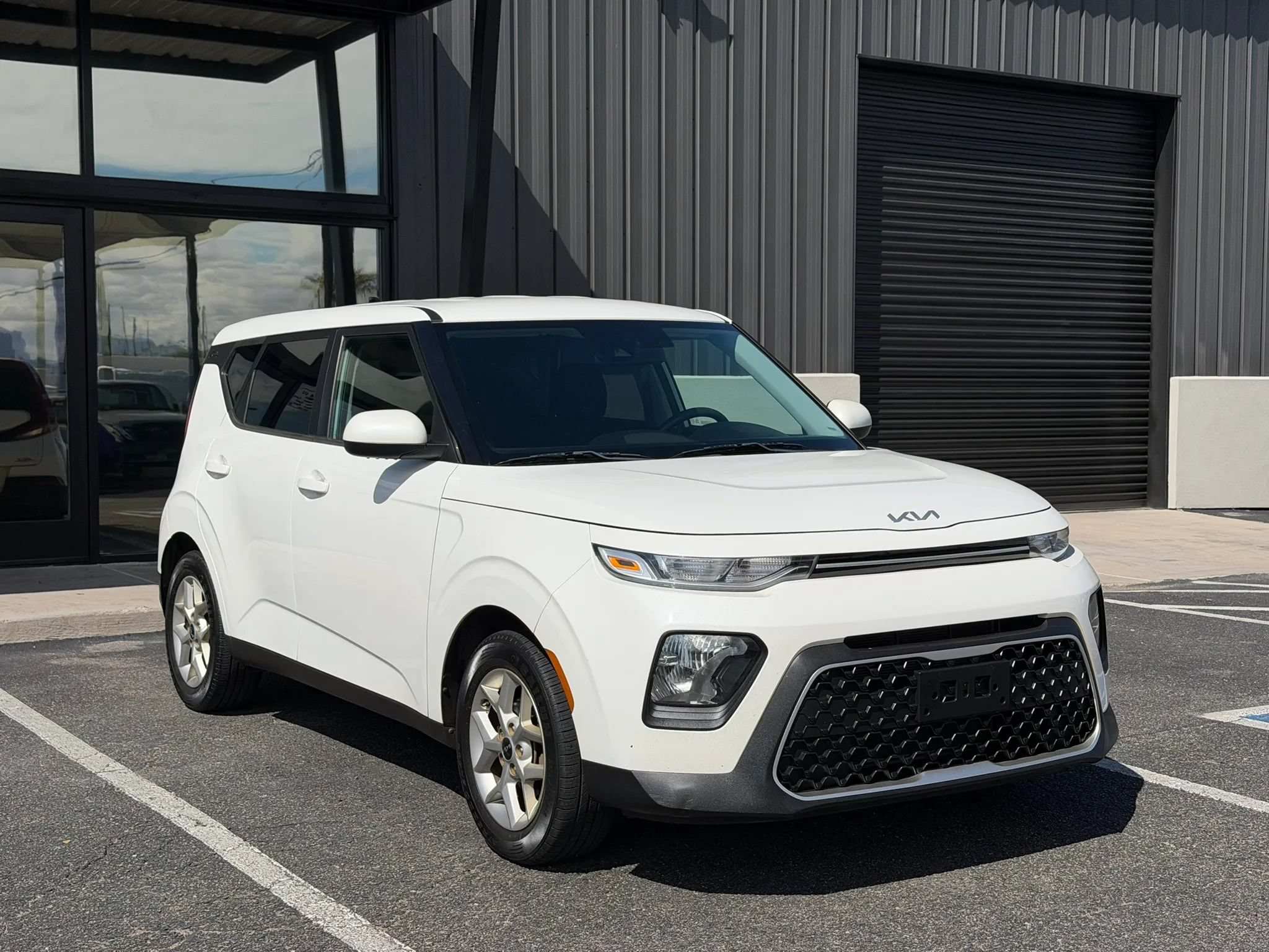 Used 2022 Kia Soul LX w/ Technology Package FWD image 14