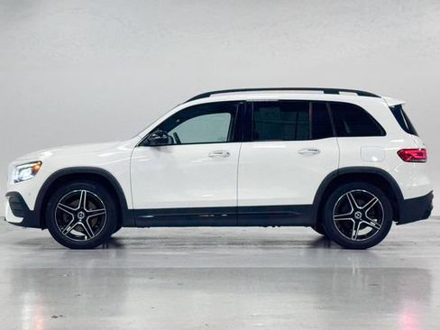 Used 2022 Mercedes-Benz GLB 250 4MATIC image 6