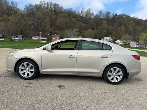Used 2010 Buick LaCrosse CXL image 8