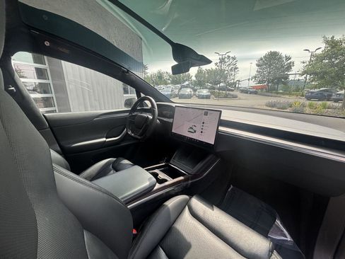 Used 2022 Tesla Model X AWD/4WD image 18