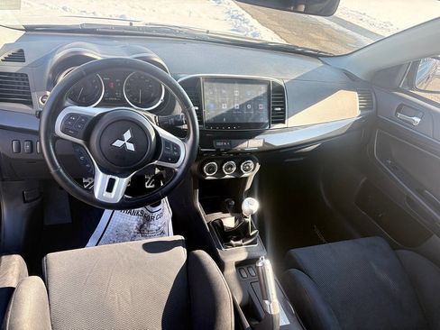 Used 2014 Mitsubishi Lancer Evolution GSR image 8