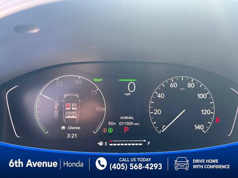 Certified 2025 Honda Civic Sport image 28