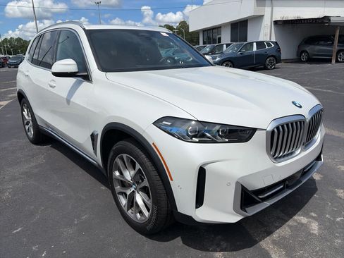 Used 2026 BMW X5 sDrive40i RWD image 3