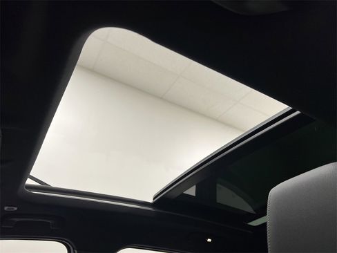 Used 2023 BMW X1 xDrive28i image 21