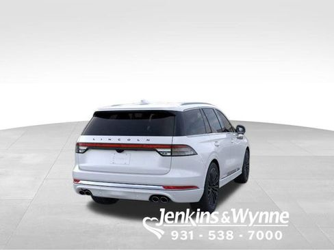 New 2026 Lincoln Aviator Black Label w/ Dynamic Handling Package image 8