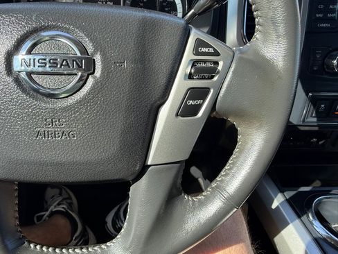 Used 2017 Nissan Titan PRO-4X AWD/4WD image 29