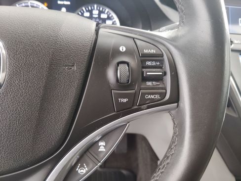 Used 2018 Acura MDX FWD image 25