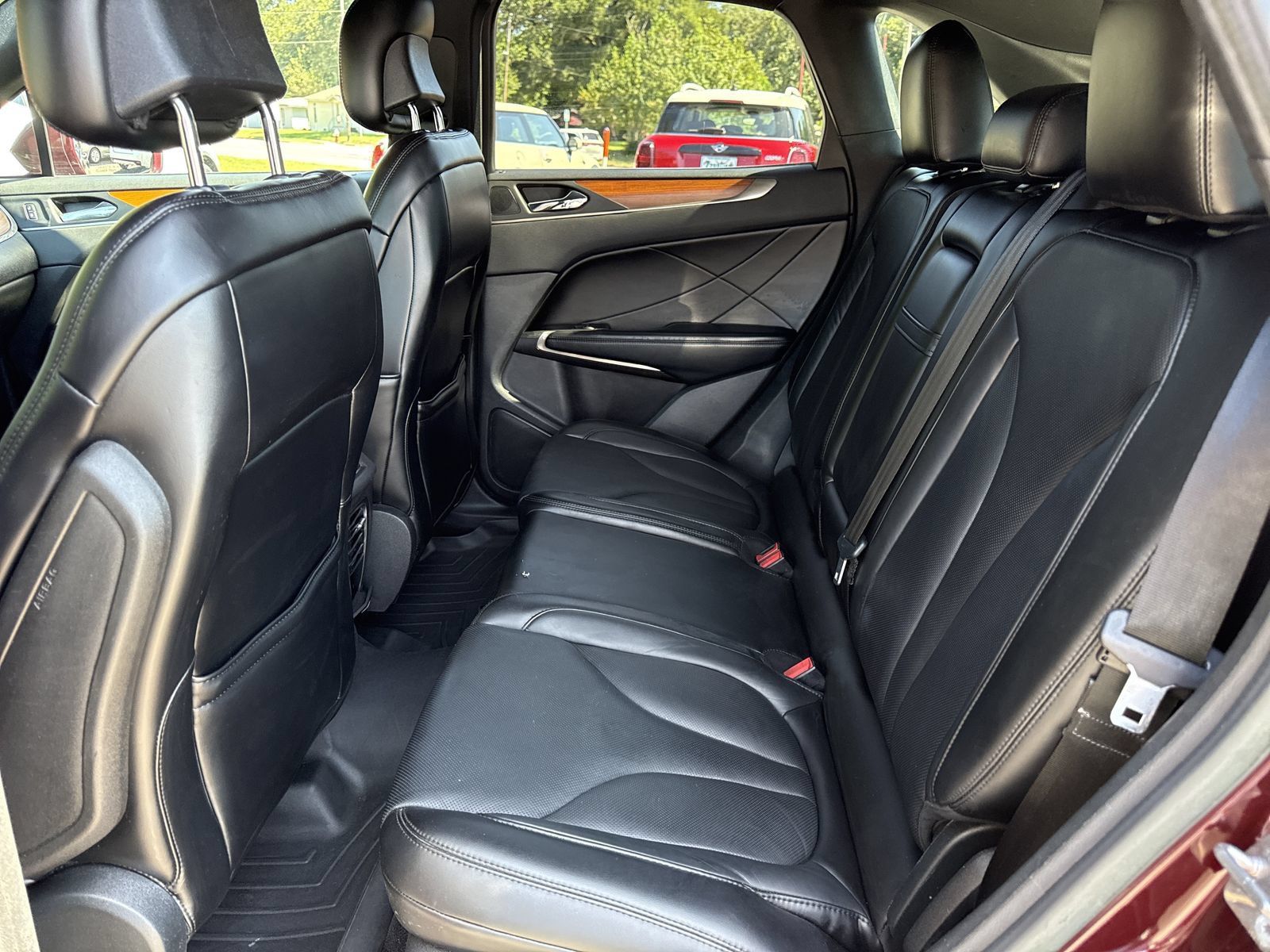 Used 2017 Lincoln MKC Reserve AWD/4WD image 11