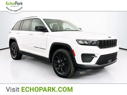 Used 2024 Jeep Grand Cherokee Altitude