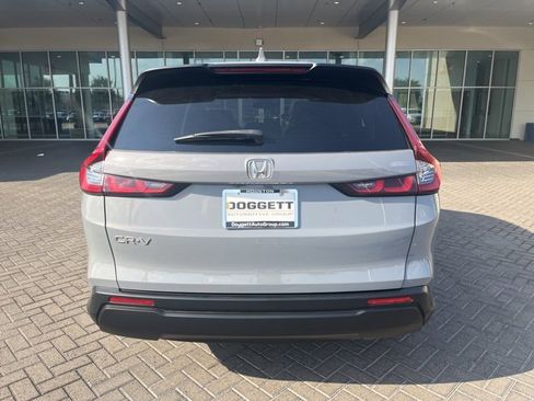 Used 2024 Honda CR-V EX image 6