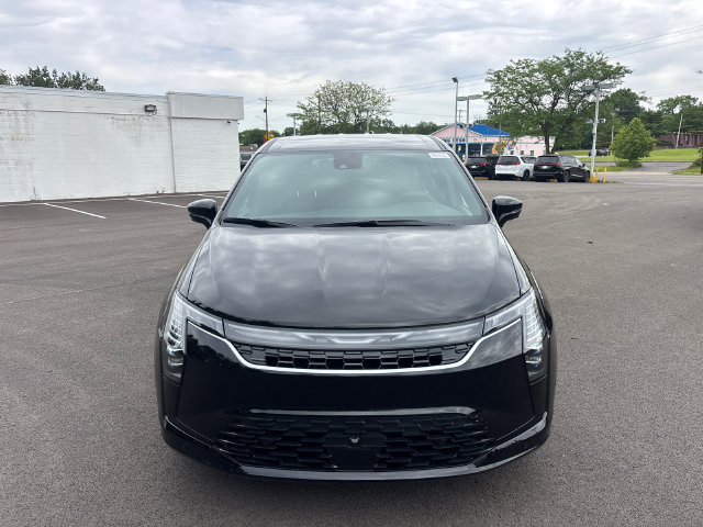 New 2027 Chrysler Pacifica Select w/ Family Tech Group FWD image 5