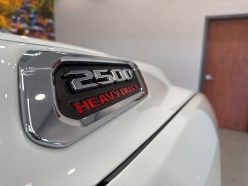 Used 2024 RAM 2500 Big Horn image 26