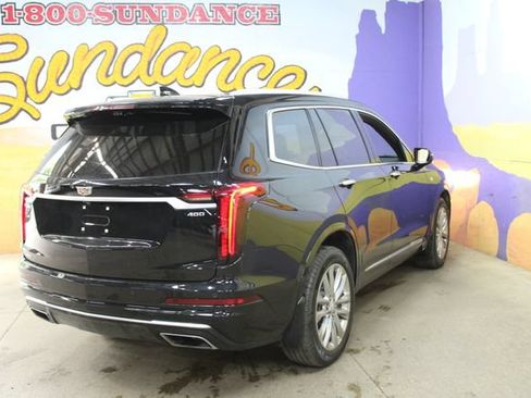 Used 2022 Cadillac XT6 Premium Luxury w/ Platinum Package AWD/4WD image 8