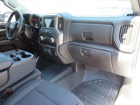 Used 2026 GMC Sierra 1500 Pro w/ Pro Value Package AWD/4WD image 10