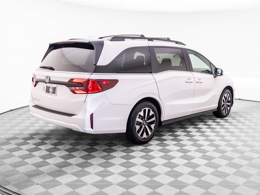 New 2026 Honda Odyssey EX-L image 6