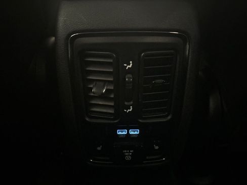 Used 2015 Jeep Grand Cherokee Overland w/ Advanced Technology Group AWD/4WD image 32