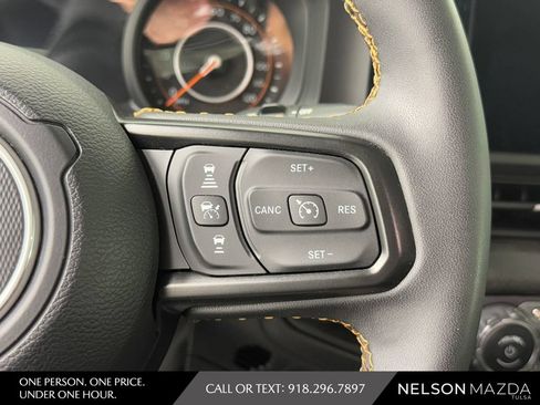 Used 2024 Jeep Wrangler Unlimited Sport AWD/4WD image 22
