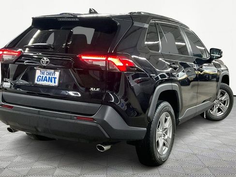 Used 2024 Toyota RAV4 XLE image 7