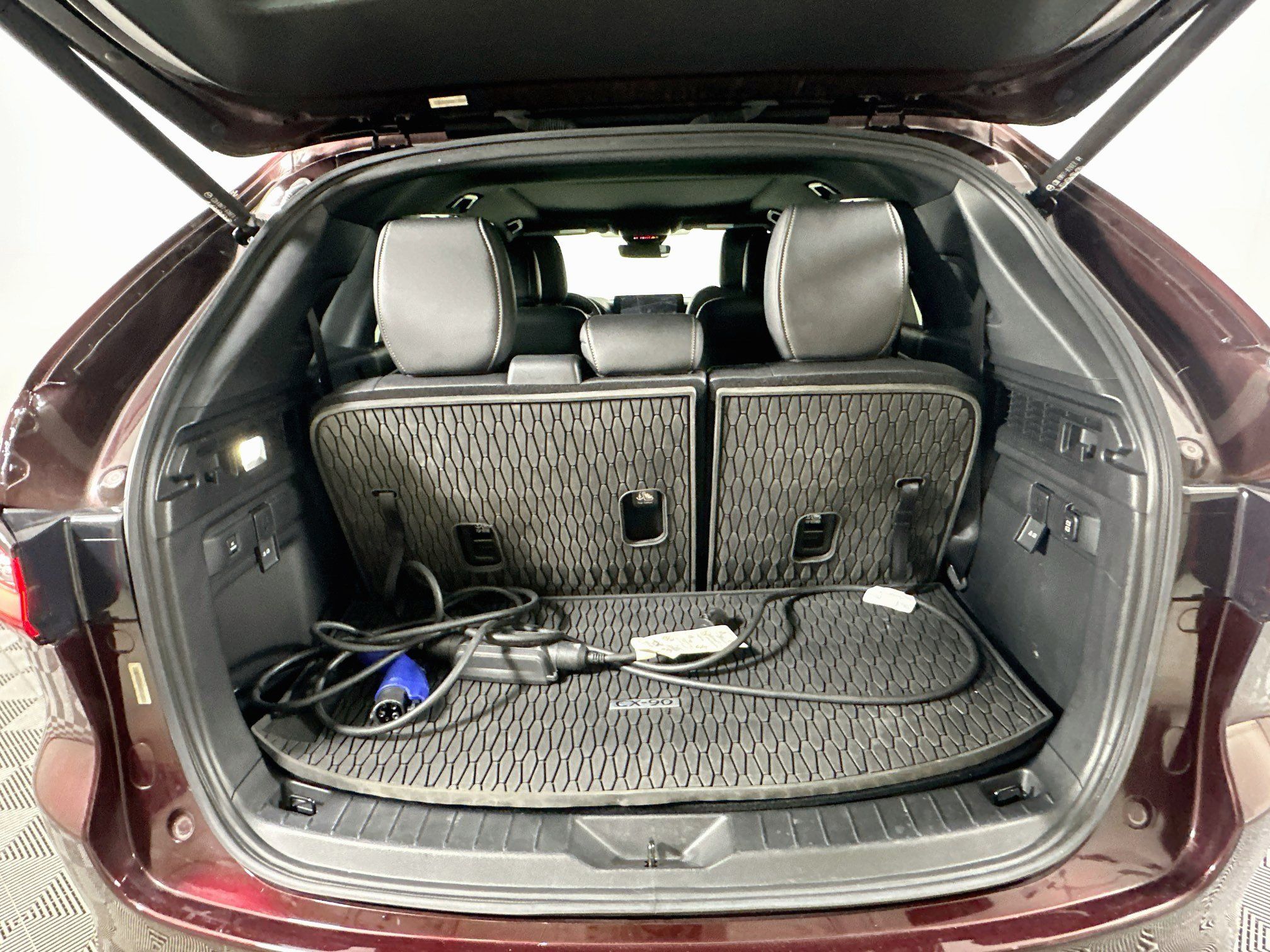 Used 2024 MAZDA CX-90 Plug-In Hybrid w/ Premium Plus AWD/4WD image 31