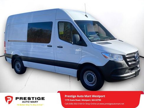 Used 2021 Mercedes-Benz Sprinter 2500 w/ Driver Convenience Package image 1