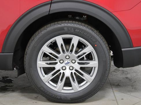 New 2026 Ford Explorer Platinum image 17