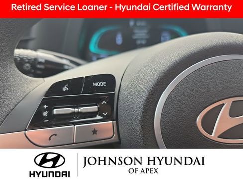 Certified 2025 Hyundai Elantra Blue image 25