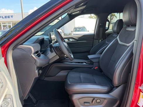 Used 2026 Ford Explorer ST AWD/4WD image 9