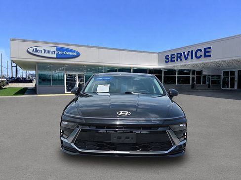 Used 2024 Hyundai Sonata SEL FWD image 3