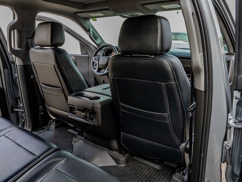 Used 2020 Chevrolet Silverado 1500 RST image 31