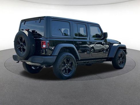 Used 2022 Jeep Wrangler Unlimited Sport AWD/4WD image 6