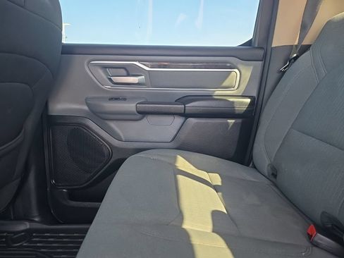 Used 2020 RAM 1500 Big Horn AWD/4WD image 11