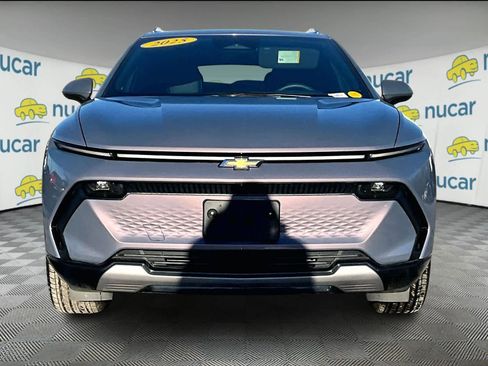 Used 2025 Chevrolet Equinox EV LT w/ Convenience Package image 2