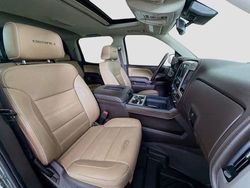 Used 2017 GMC Sierra 1500 Denali w/ Denali Ultimate Package image 31