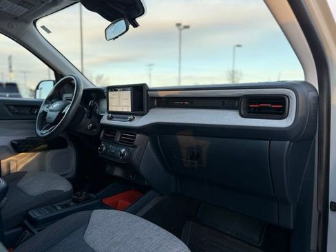 Certified 2022 Ford Maverick XLT image 18