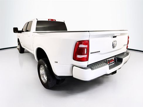 Used 2024 RAM 3500 Big Horn w/ Sport Appearance Package image 5