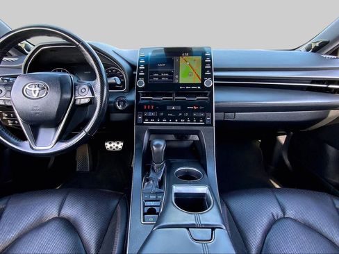 Used 2019 Toyota Avalon Touring w/ Advanced Safety Package FWD image 15