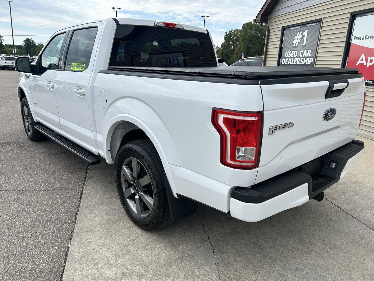 Used 2017 Ford F150 XLT w/ Equipment Group 301A Mid AWD/4WD image 7