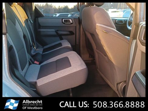 Used 2023 Ford Bronco Big Bend image 14