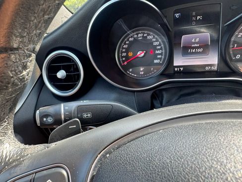 Used 2018 Mercedes-Benz C 300 4MATIC Sedan image 19