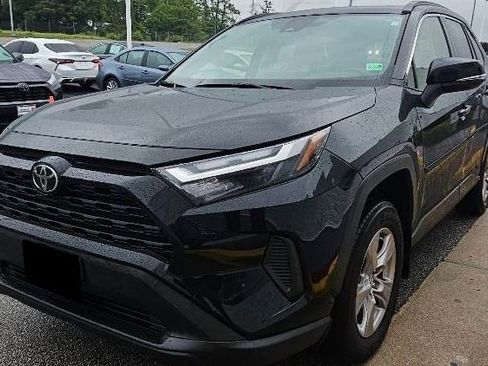 Used 2025 Toyota RAV4 XLE w/ Convenience Package AWD/4WD image 1