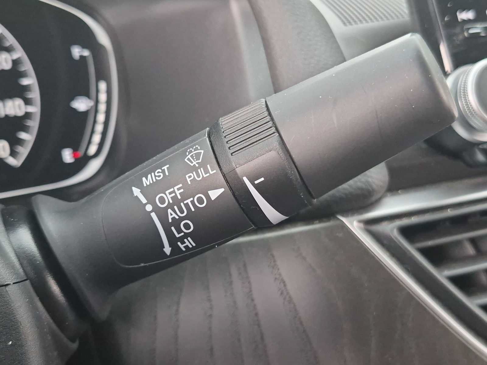 Used 2018 Honda Accord Touring image 26