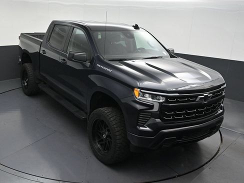 Used 2024 Chevrolet Silverado 1500 RST RWD image 21