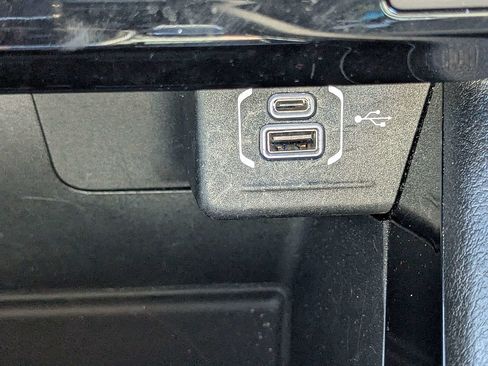 Used 2025 Jeep Compass Trailhawk AWD/4WD image 24