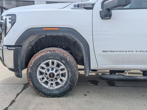 New 2026 GMC Sierra 2500 Pro image 10