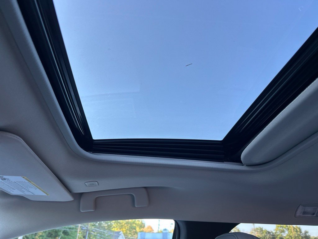 New 2026 Toyota Sienna XLE AWD/4WD image 21